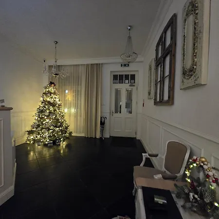 Dwie Wieze מידזיזדרויה