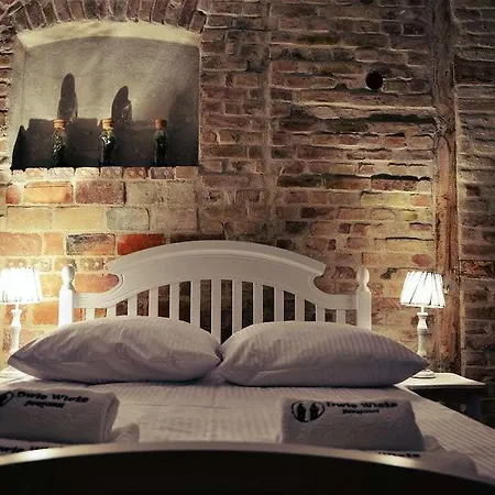 Dwie Wieze בית הארחה מידזיזדרויה