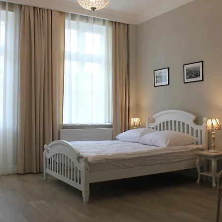 Dwie Wieze 3* מידזיזדרויה