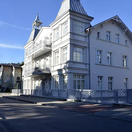 Dwie Wieże 3* Międzyzdroje