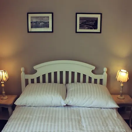 Dwie Wieze מידזיזדרויה