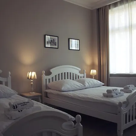 Dwie Wieze מידזיזדרויה